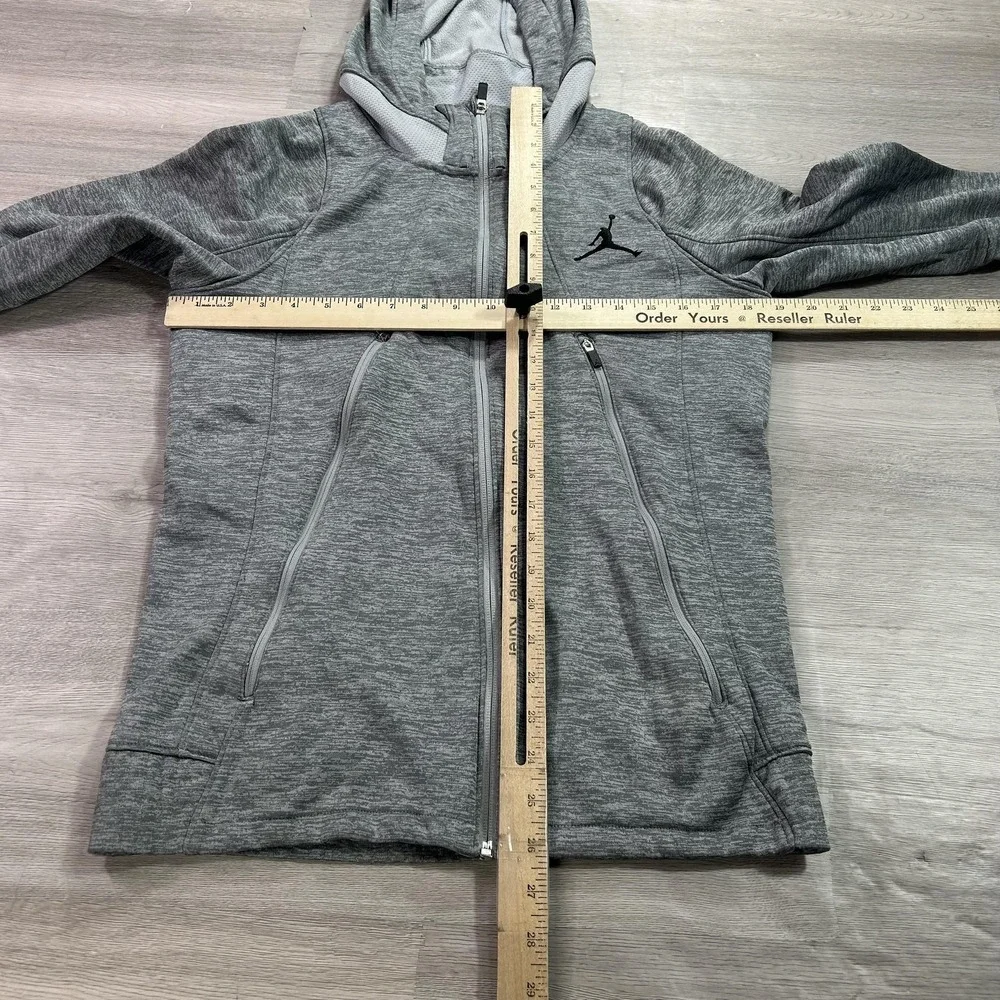 Jordan Therma-FIT Hoodie Mens Small Gray Full Zip Fleece‎ Jacket 688525-012